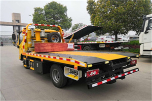 黔东道路救援拖车报价